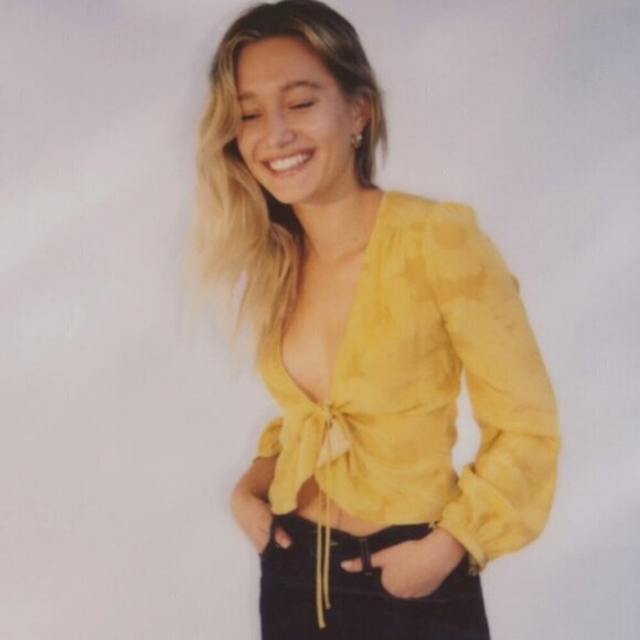 💕REALISATION PAR💕 The Stevie Top ~ Sunflower Yellow Print XS - Picture 9 of 16